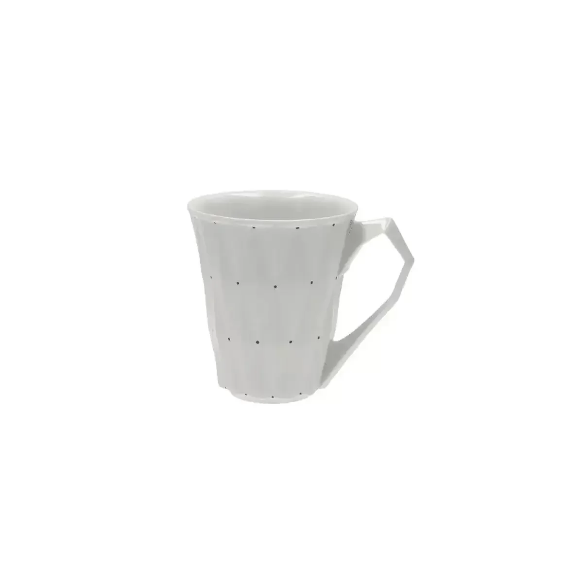 Porcelain mugs and cups